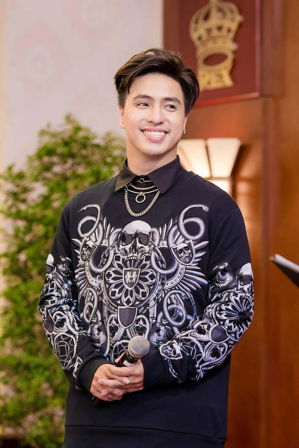 Nam nghệ sĩ đa tài của showbiz Việt: Sự 