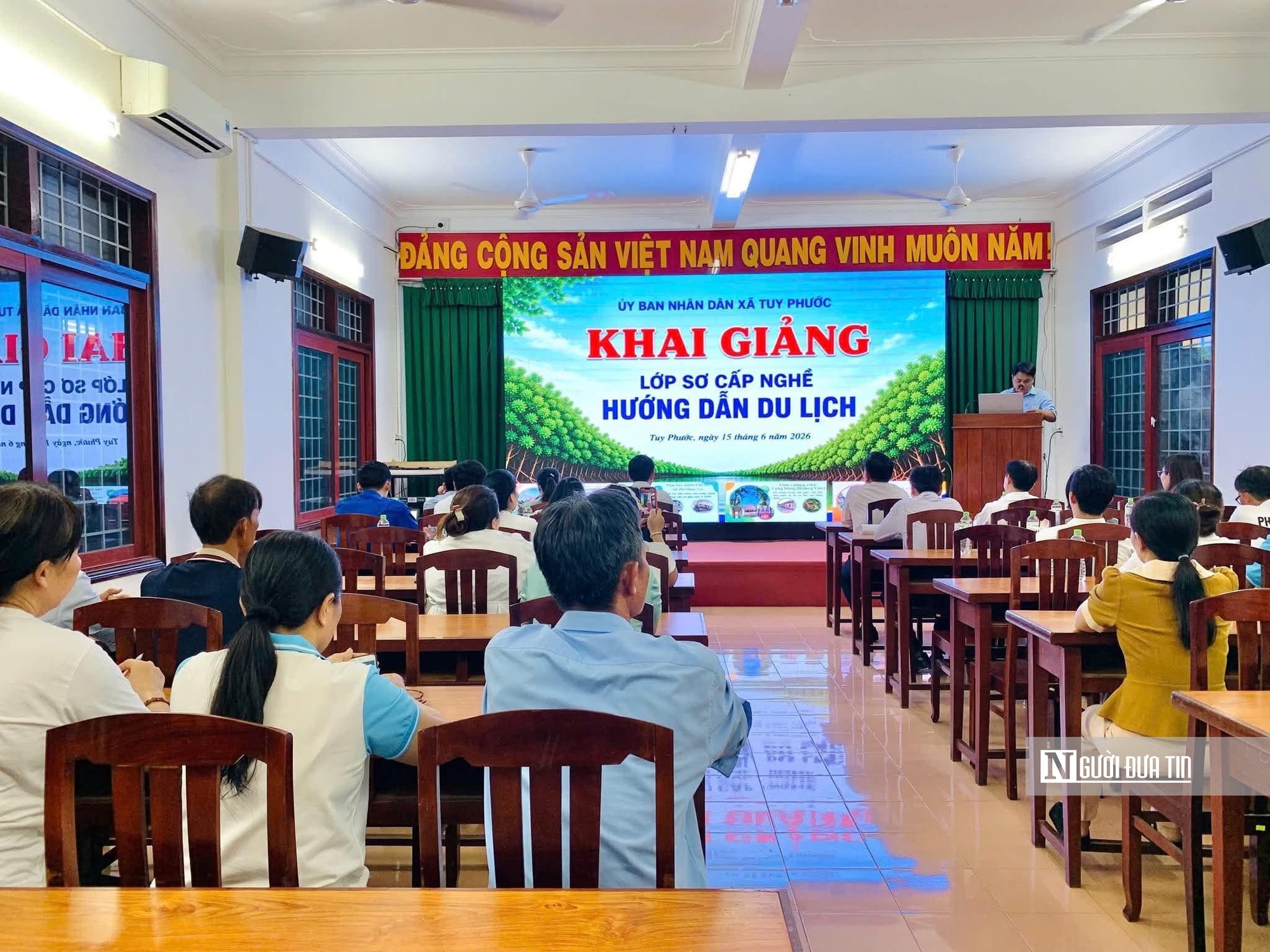 Gia Lai: Khi ngư dân rời biển lên bờ - Ảnh 1.