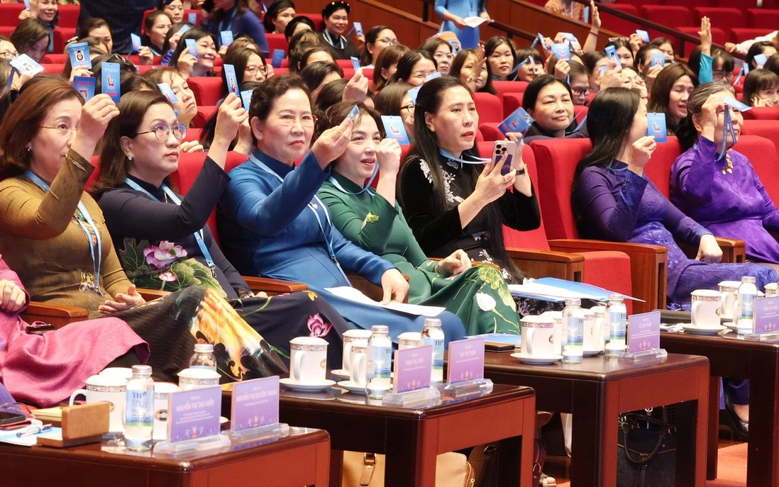789 đại biểu dự phiên làm việc thứ nhất Đại hội Phụ nữ toàn quốc lần thứ XIV - Ảnh 3.