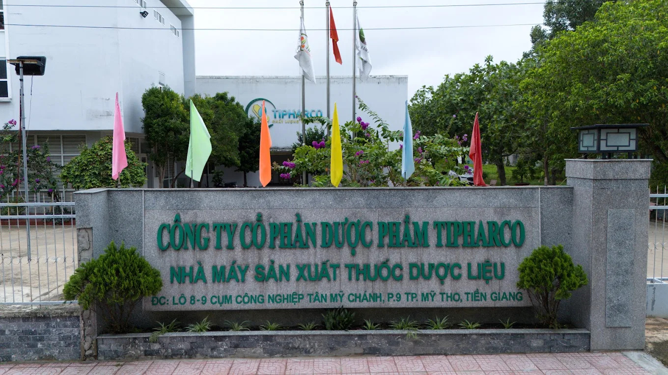 Tipharco dự kiến phát hành gần 1 triệu cổ phiếu trả cổ tức năm 2025, tỷ lệ 10% - Ảnh 1.