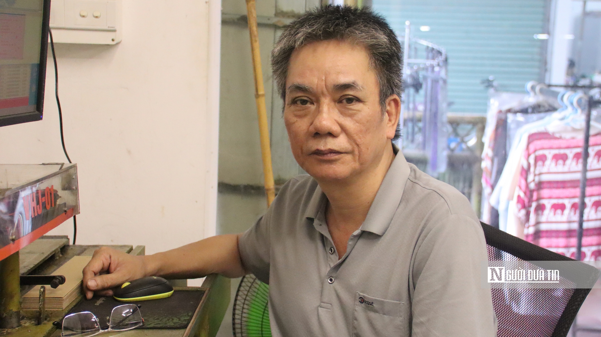 Người đứng sau những hoa văn tinh xảo của lụa Vạn Phúc- Ảnh 2.