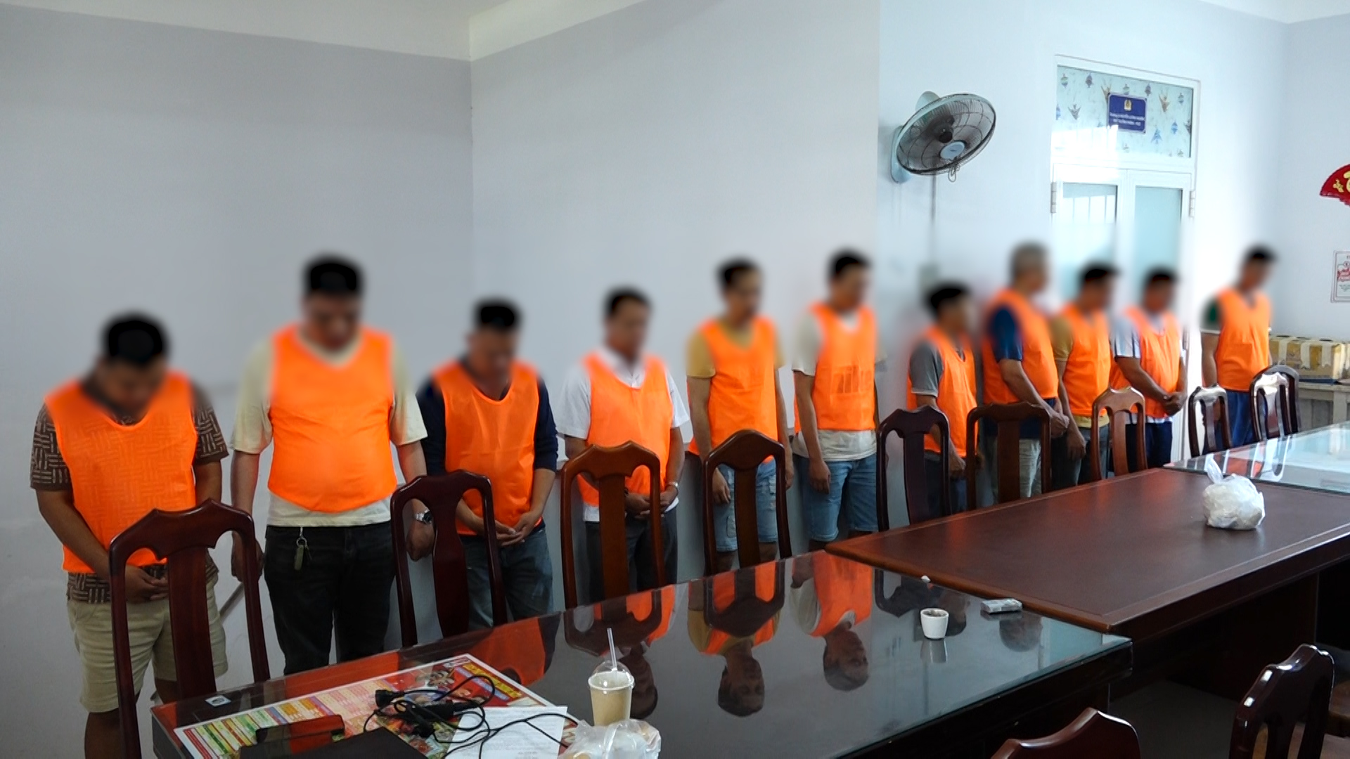 Đánh sập đường dây cá độ bóng đá qua mạng, giao dịch hơn 2 tỷ đồng- Ảnh 1. Đánh sập đường dây cá độ bóng đá qua mạng, giao dịch hơn 2 tỷ đồng- Ảnh 1.