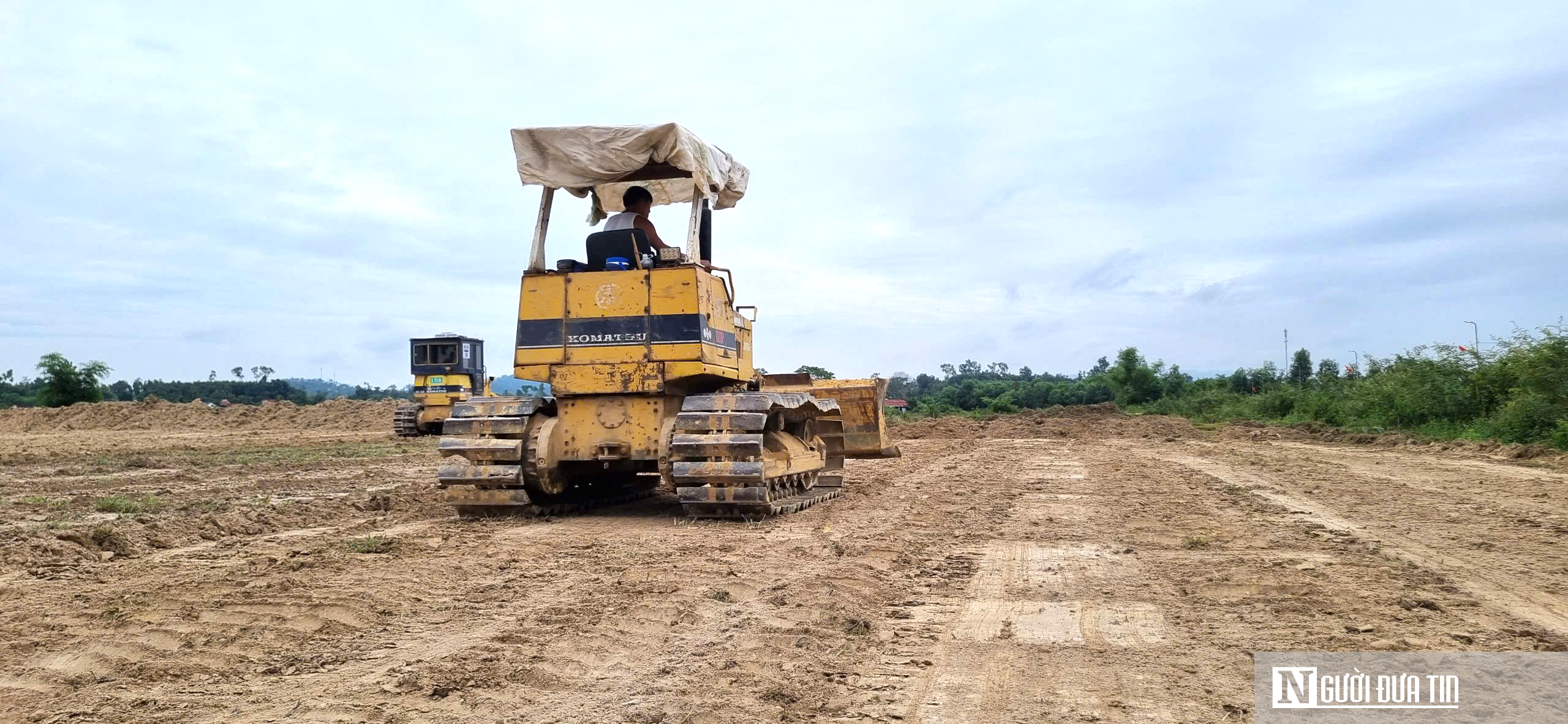 Dồn lực gỡ nút thắt, đẩy nhanh tiến độ GPMB tuyến cao tốc gần 24.000 tỷ đồng- Ảnh 3. Dồn lực gỡ nút thắt, đẩy nhanh tiến độ GPMB tuyến cao tốc gần 24.000 tỷ đồng- Ảnh 3.
