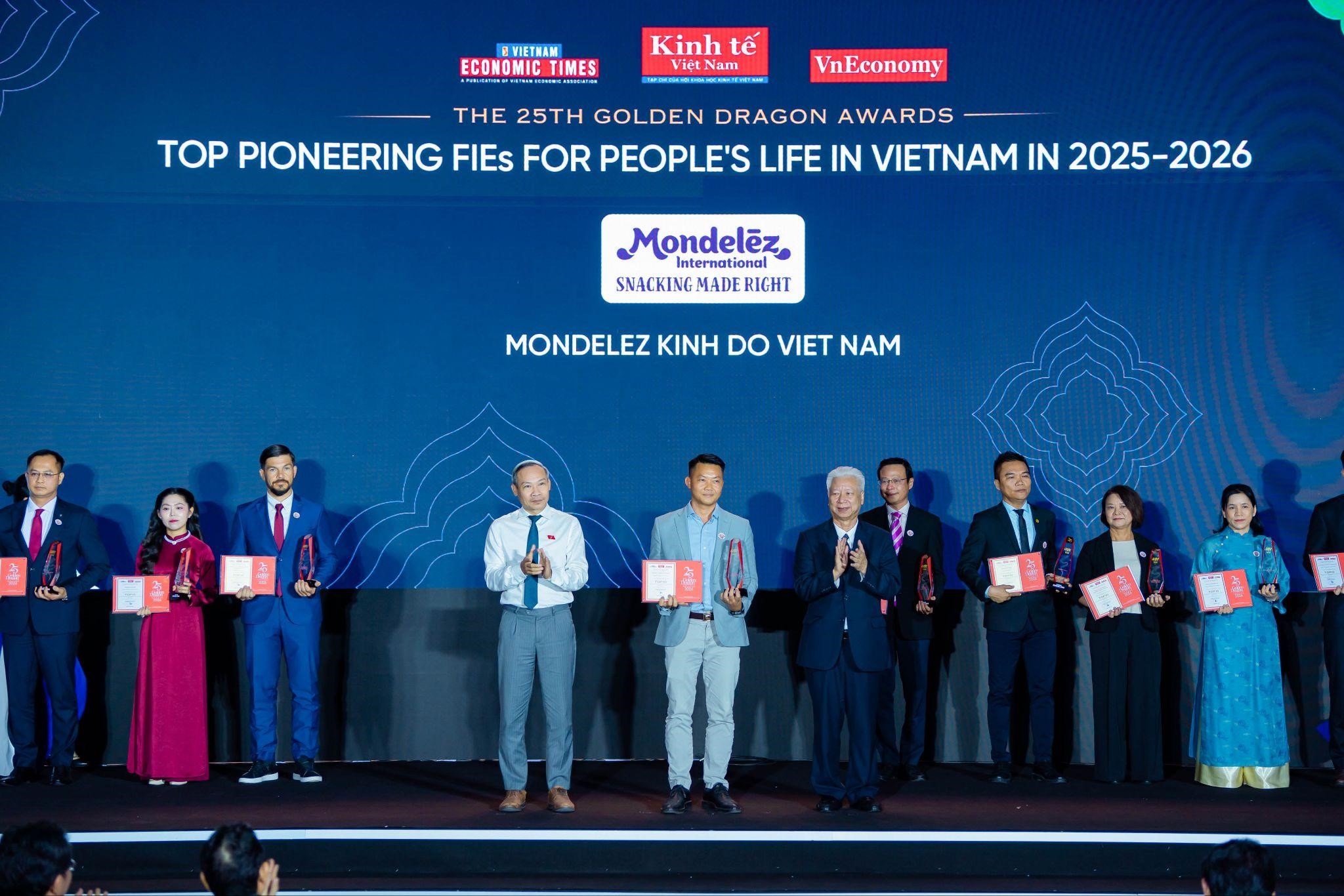 Mondelez Kinh Đô ghi dấu ấn tại hai giải thưởng phát triển bền vững - Ảnh 2.
