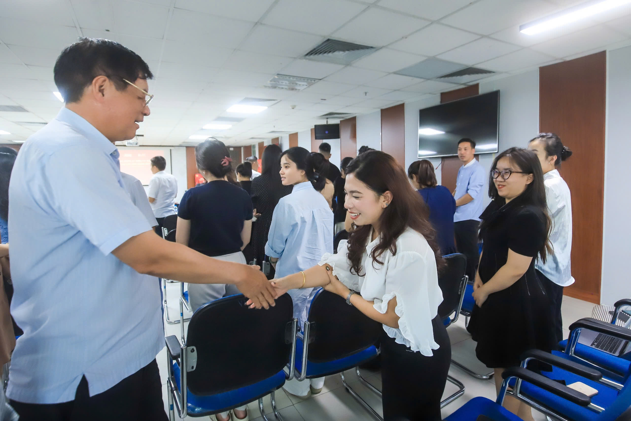 Hội Luật gia Việt Nam kỳ vọng Tạp chí ĐS&PL tiếp tục bứt phá trong giai đoạn mới - Ảnh 6.