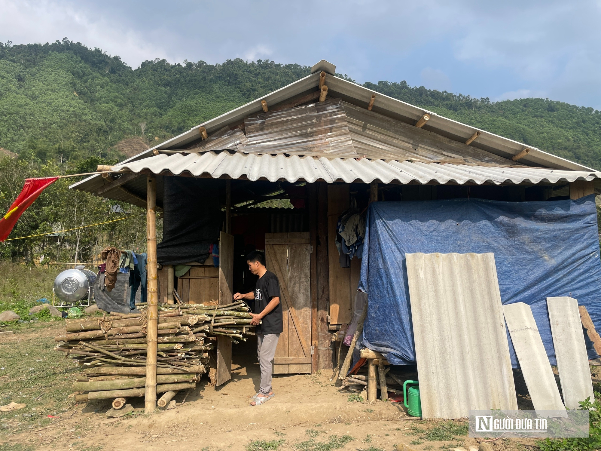 Nhiều khu tái định cư chậm tiến độ, các hộ dân vùng sạt lở mong mỏi an cư trước mùa mưa bão- Ảnh 3. Nhiều khu tái định cư chậm tiến độ, các hộ dân vùng sạt lở mong mỏi an cư trước mùa mưa bão- Ảnh 3.