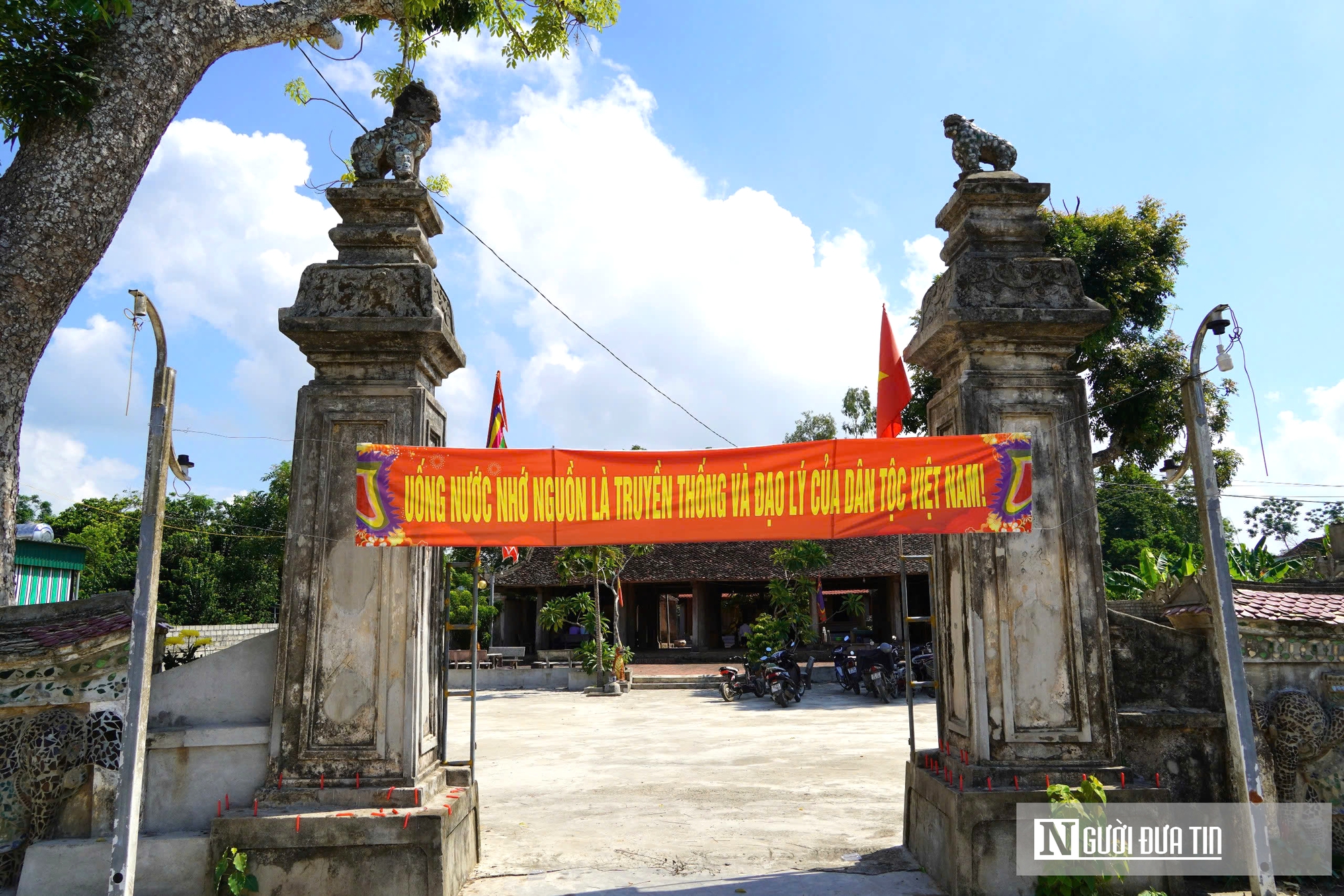 Kiến trúc chữ 