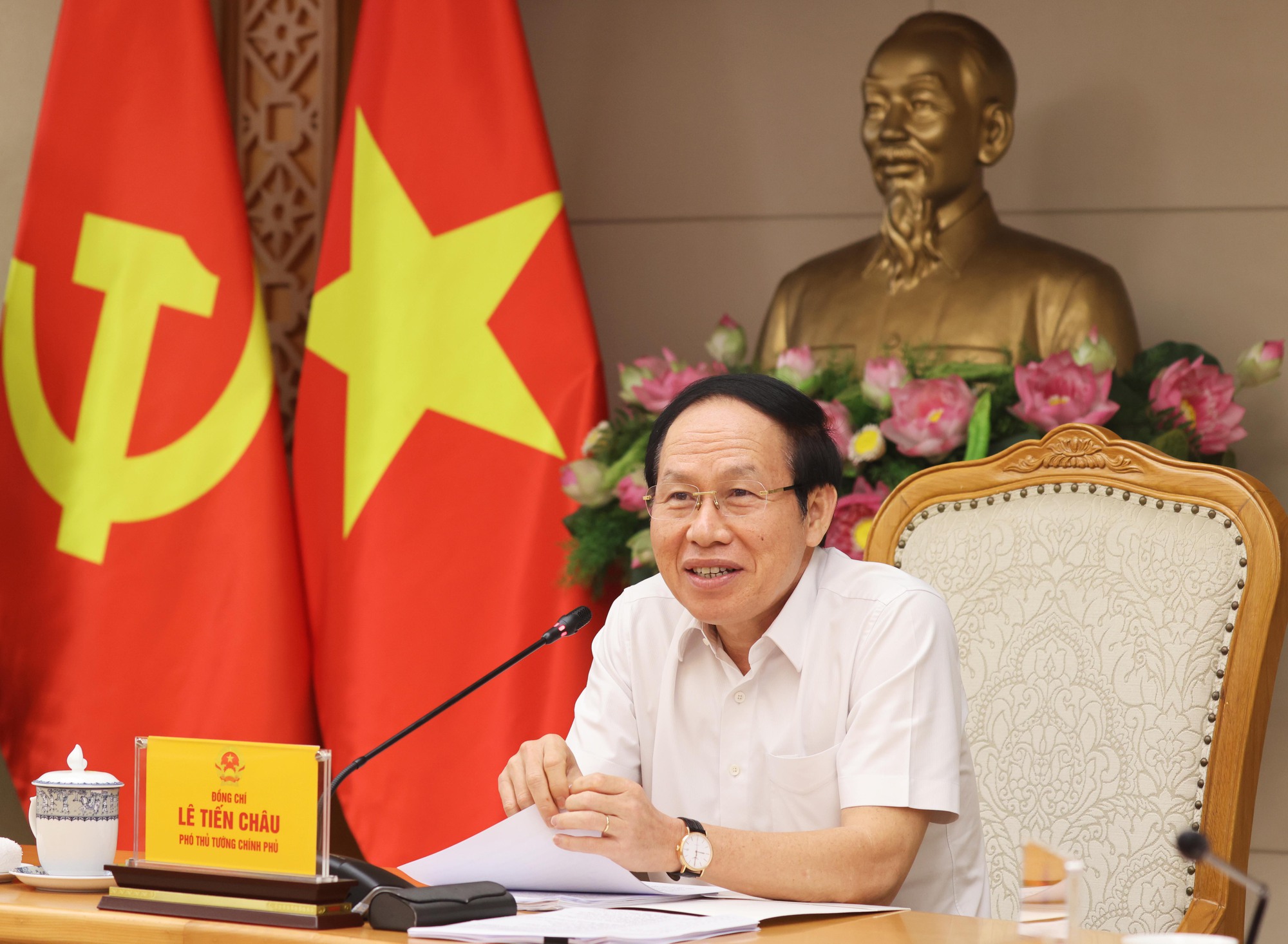 Phó Thủ tướng: Tiêu chí chấm điểm KPI xây dựng pháp luật phải đơn giản, dễ thực hiện - Ảnh 1.