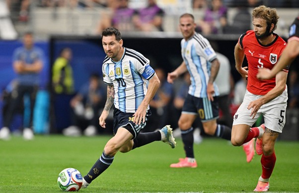 Lionel Messi khẳng định vị thế huyền thoại - Ảnh 1.