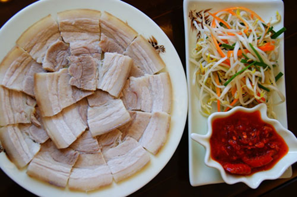 Bọt váng khi luộc thịt càng nhiều