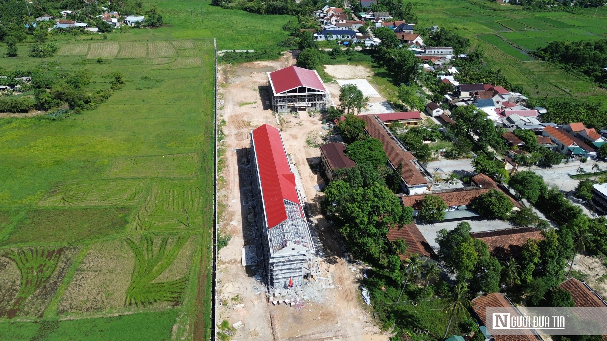 Dang dở sau nhiều th&aacute;ng trễ hẹn, dự &aacute;n trường học ở Huế &ldquo;chạy đua&rdquo; b&agrave;n giao trước thềm năm học mới- Ảnh 10.