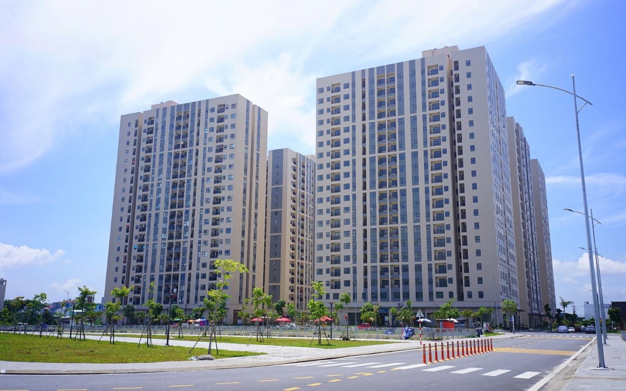 Chuyên gia: Giá nhà Tp.HCM chưa hạ nhiệt, Bình Dương bất ngờ chiếm 80% nguồn cung căn hộ mới - Ảnh 5.