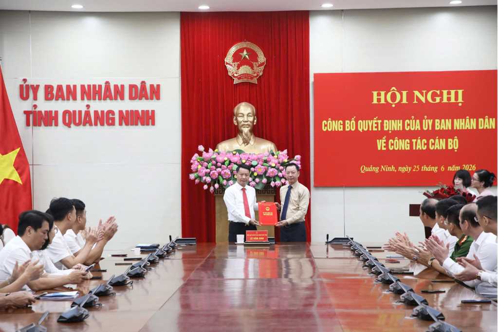 Quảng Ninh điều động một B&iacute; thư phường l&agrave;m Gi&aacute;m đốc Sở C&ocirc;ng Thương- Ảnh 1.