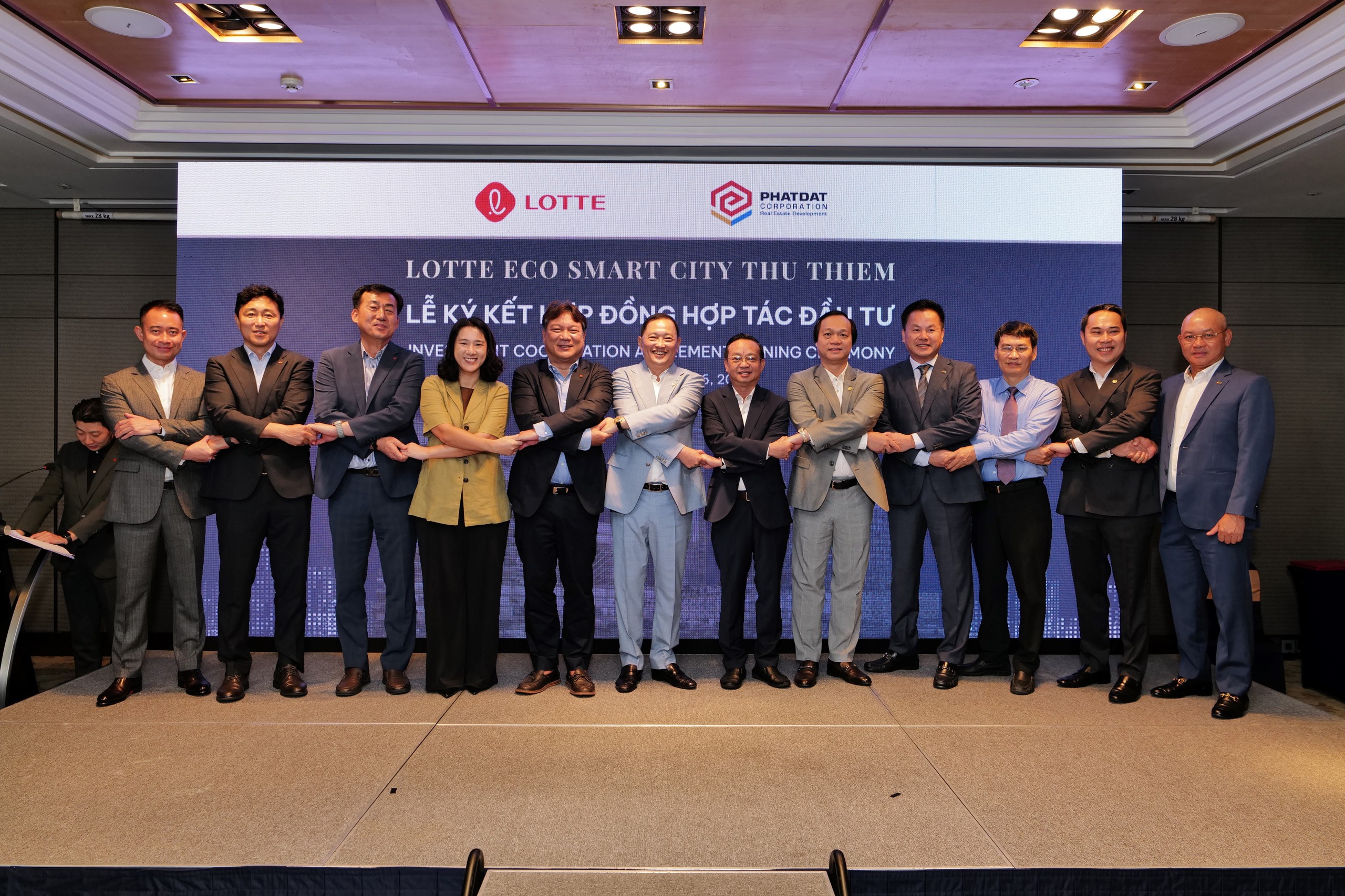 Lotte và Phát Đạt chính thức ký kết hợp tác đầu tư dự án Lotte Eco Smart City Thu Thiem - Ảnh 2.
