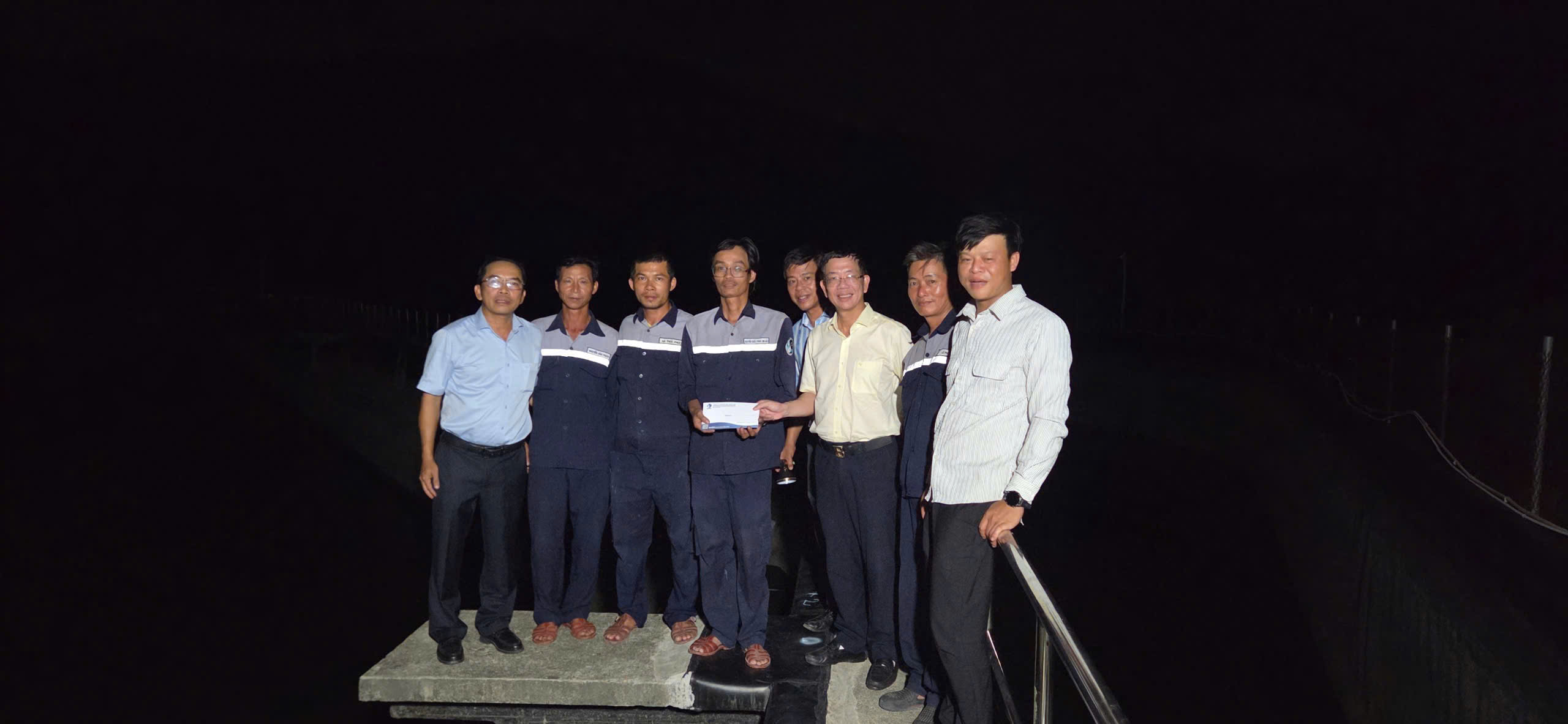 Chạy đua nắng hạn, HueWACO “thần tốc” đưa nguồn nước mới về Chân Mây - Lăng Cô - Ảnh 4.