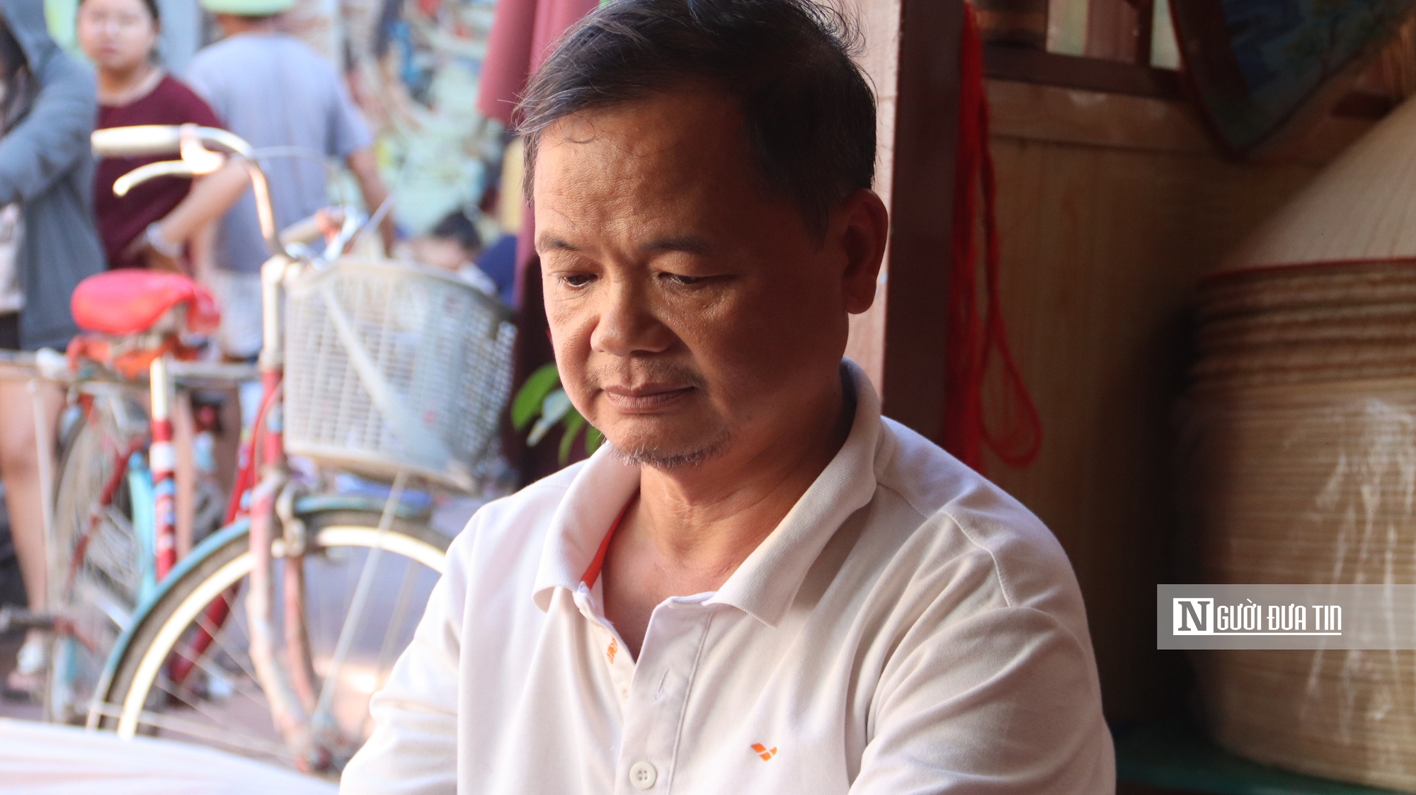 Nghệ nh&acirc;n l&agrave;ng Chu&ocirc;ng th&iacute;ch ứng linh hoạt trong kỷ nguy&ecirc;n số- Ảnh 2.