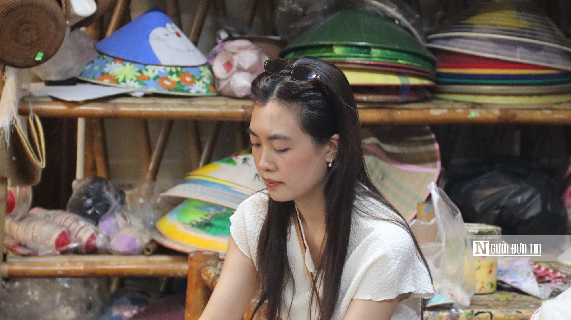 Nghệ nh&acirc;n l&agrave;ng Chu&ocirc;ng th&iacute;ch ứng linh hoạt trong kỷ nguy&ecirc;n số- Ảnh 6.