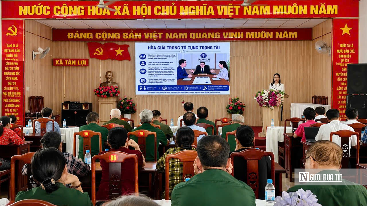 Đưa ph&aacute;p luật đến gần đồng b&agrave;o d&acirc;n tộc thiểu số- Ảnh 1.