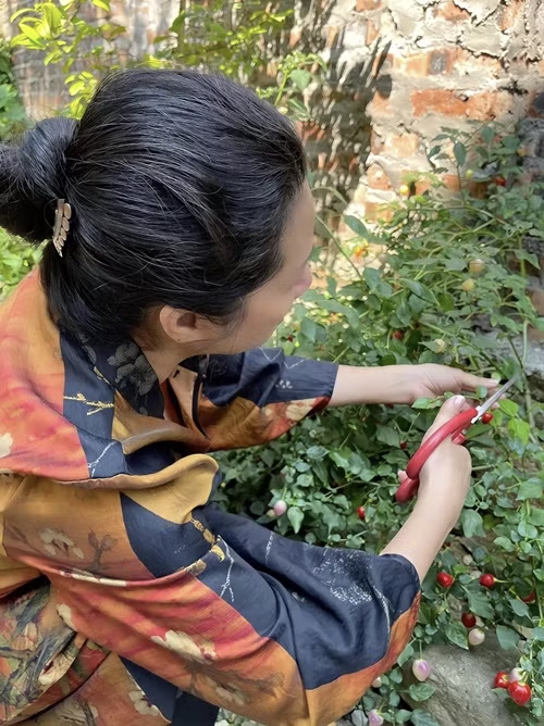 Nữ NSƯT đình đám 1 thời là mẹ đơn thân: U60 giàu có, chọn cuộc sống độc thân, giản dị - Ảnh 6.