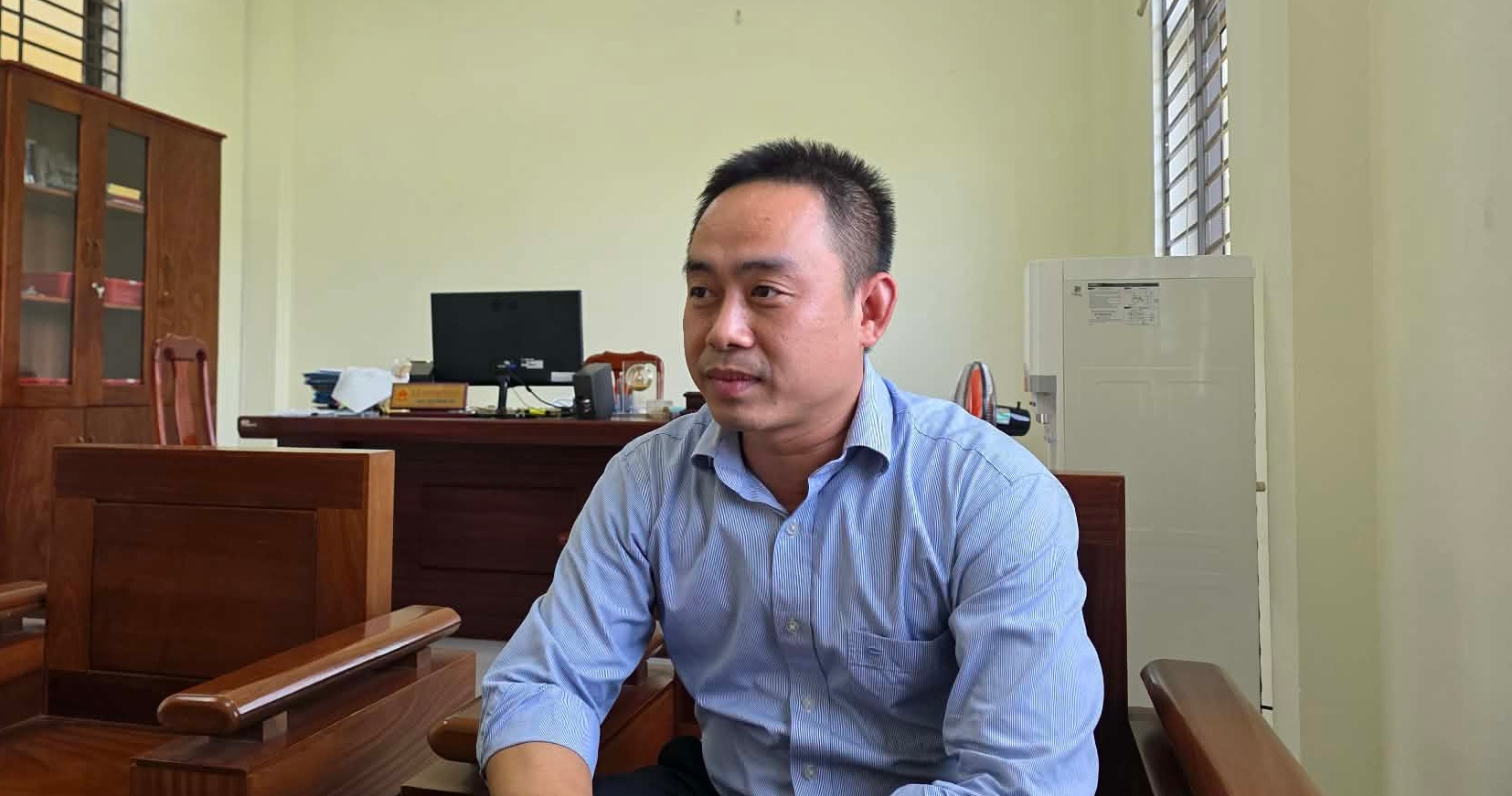 Một năm vận h&agrave;nh ch&iacute;nh quyền địa phương 2 cấp - B&agrave;i 3: "Giữ ch&acirc;n" c&aacute;n bộ, c&ocirc;ng chức - Ảnh 1.