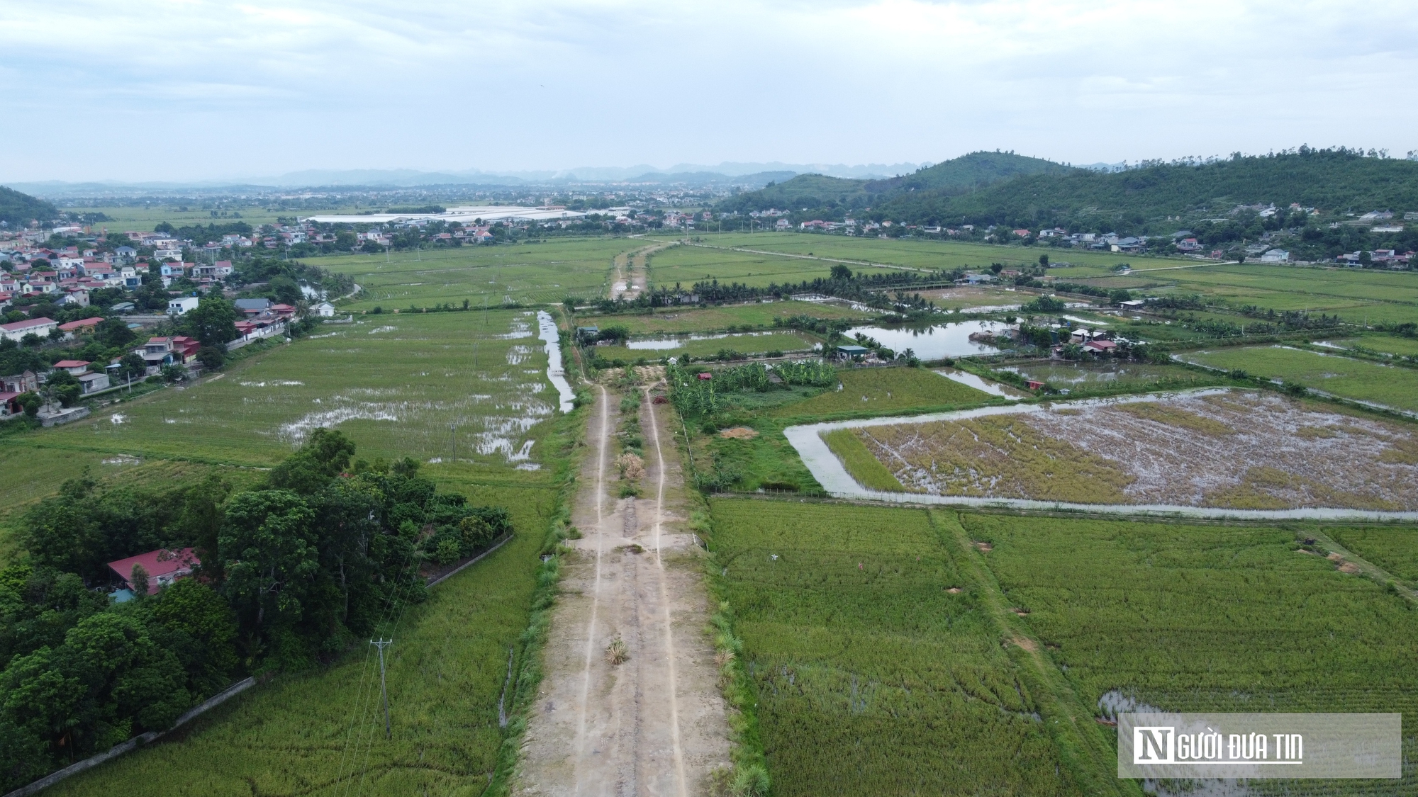 Đường 500 tỷ đồng nối H&agrave; Trung - Bỉm Sơn sau 4 năm vẫn dang dở   - Ảnh 1.