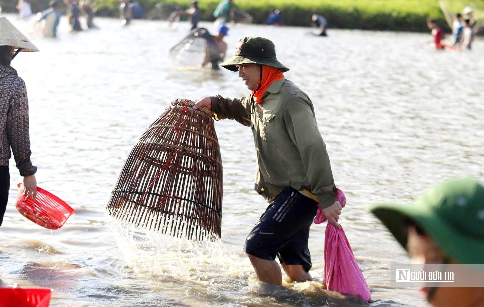 Gìn giữ nét văn hóa dân gian độc đáo lễ hội đánh cá 300 năm ở Hà Tĩnh - Ảnh 4.