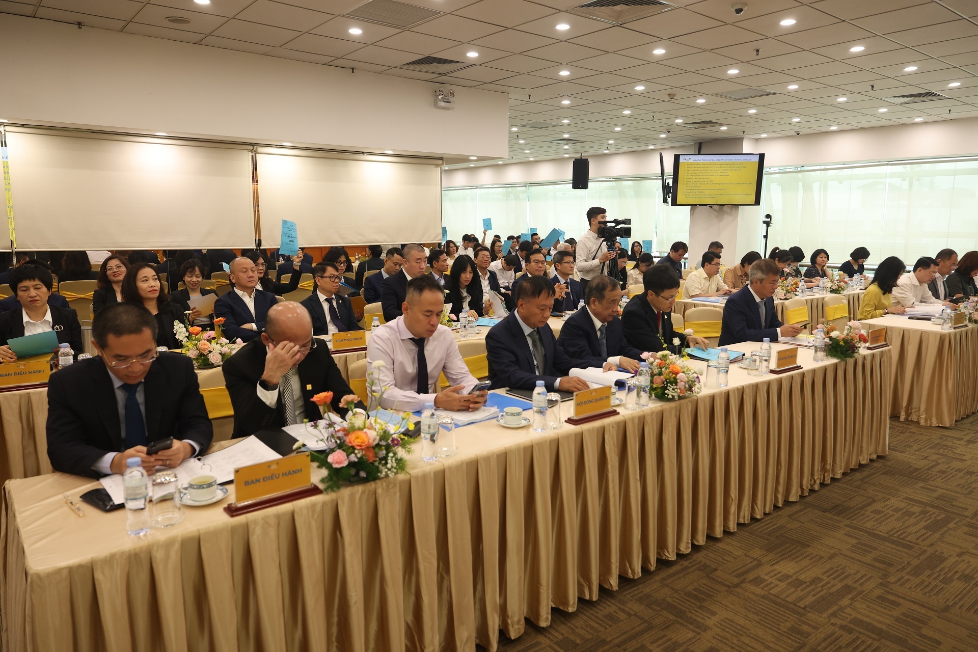 ĐHĐCĐ PVcomBank: Năm 2026 sẽ l&agrave; năm bản lề quan trọng- Ảnh 1.
