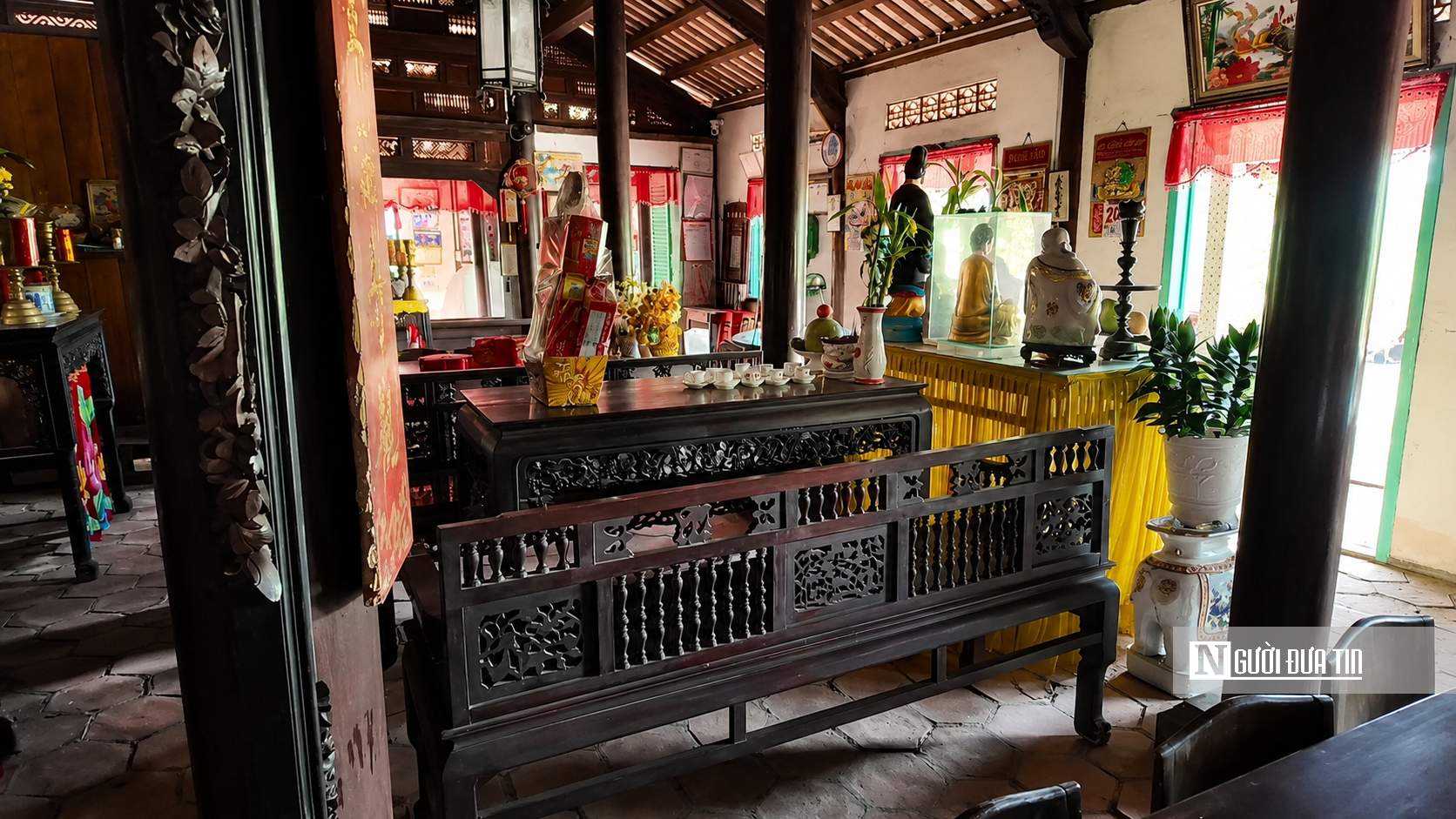 Chiêm ngưỡng 