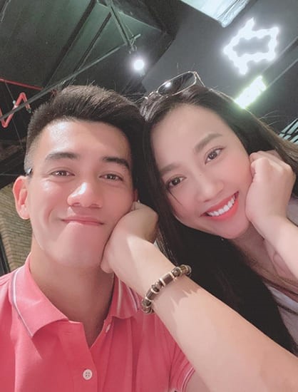 Cuộc sống ở tuổi 32 của nữ diễn vi&ecirc;n từng c&oacute; mối t&igrave;nh "chị - em" với cầu thủ Tiến Linh - Ảnh 1.