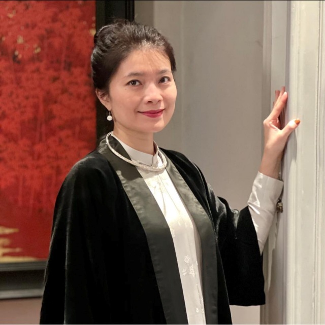 "Cuộc sống nhung lụa" của BTV Thời sự 19h nghỉ việc về l&agrave;m CEO - Ảnh 2.