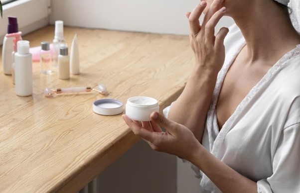 Thói quen lành mạnh giúp duy trì sức khỏe, làm chậm quá trình lão hóa sau tuổi 60 - Ảnh 1.