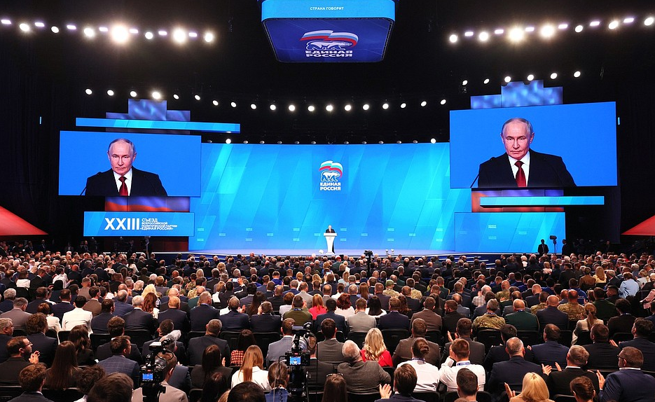Ông Putin: Nga sẽ tiếp tục con đường của mình bất chấp áp lực chưa từng có từ phương Tây - Ảnh 1.