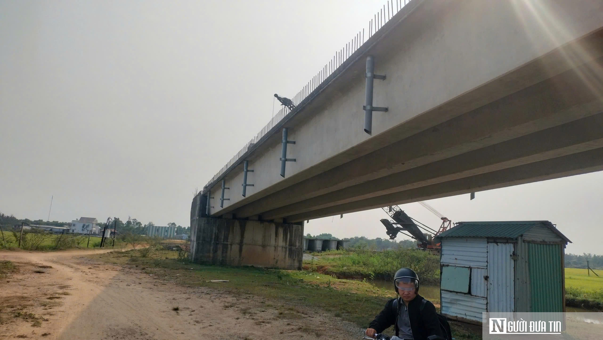 Đà Nẵng: Cắt hợp đồng nhà thầu, cầu trăm tỷ có thoát cảnh dang dở?- Ảnh 5.