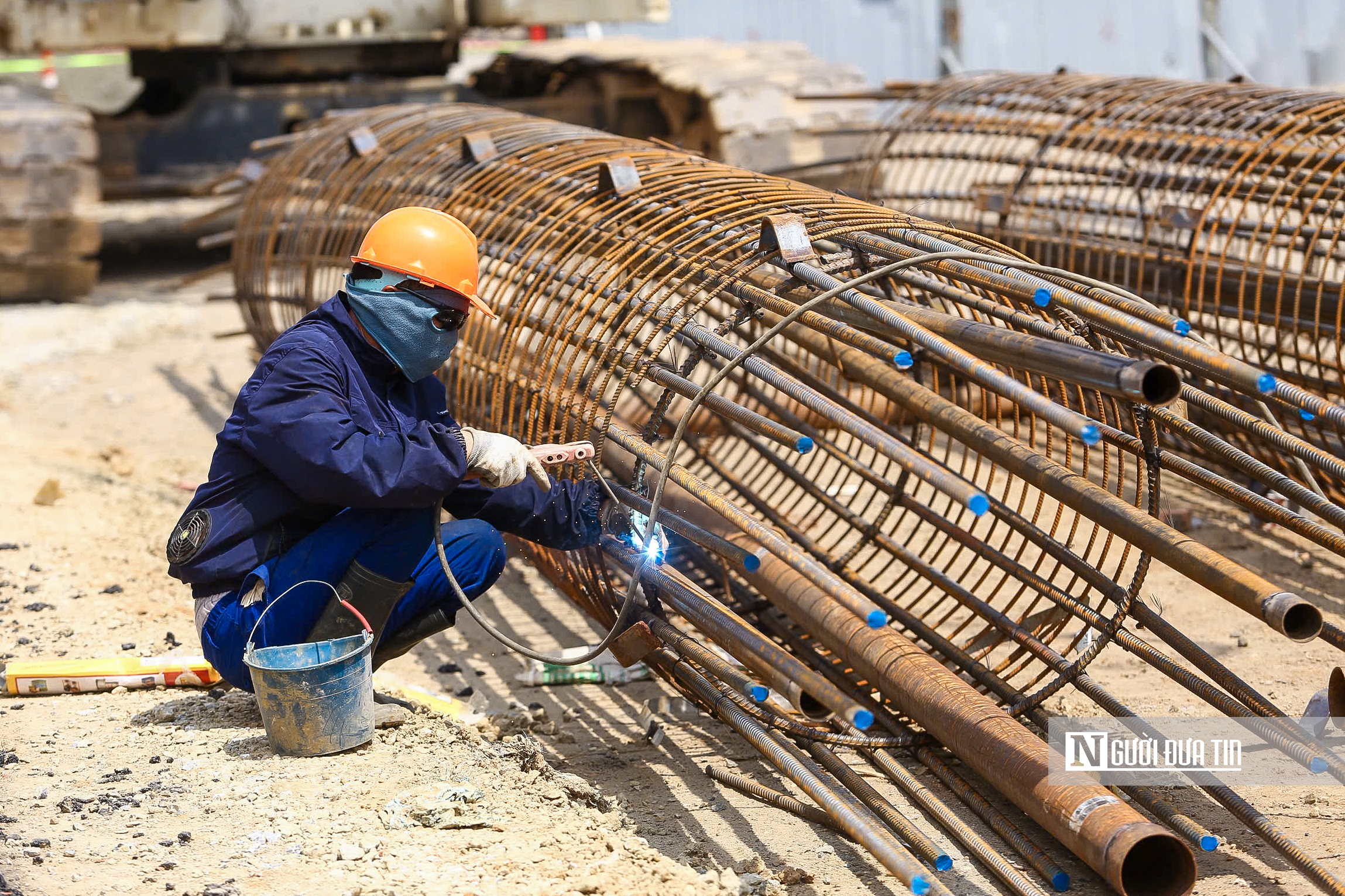 H&agrave; Nội: Đoạn đường Ho&agrave;ng Cầu - Voi Phục bắt đầu được thảm nhựa- Ảnh 9.