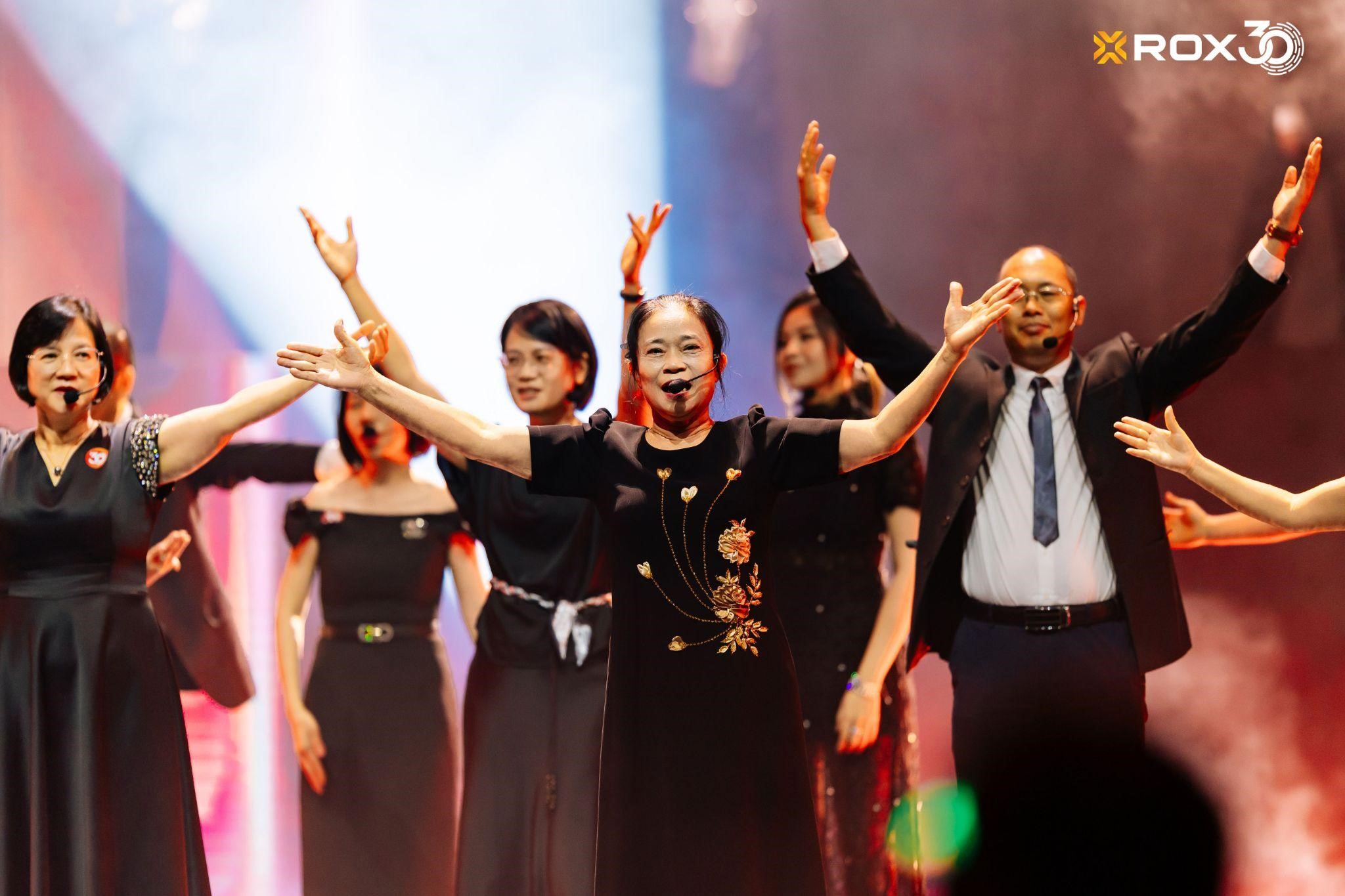 Bình minh đẹp nhất trên hành trình 30 năm của ROX Group - Ảnh 4.