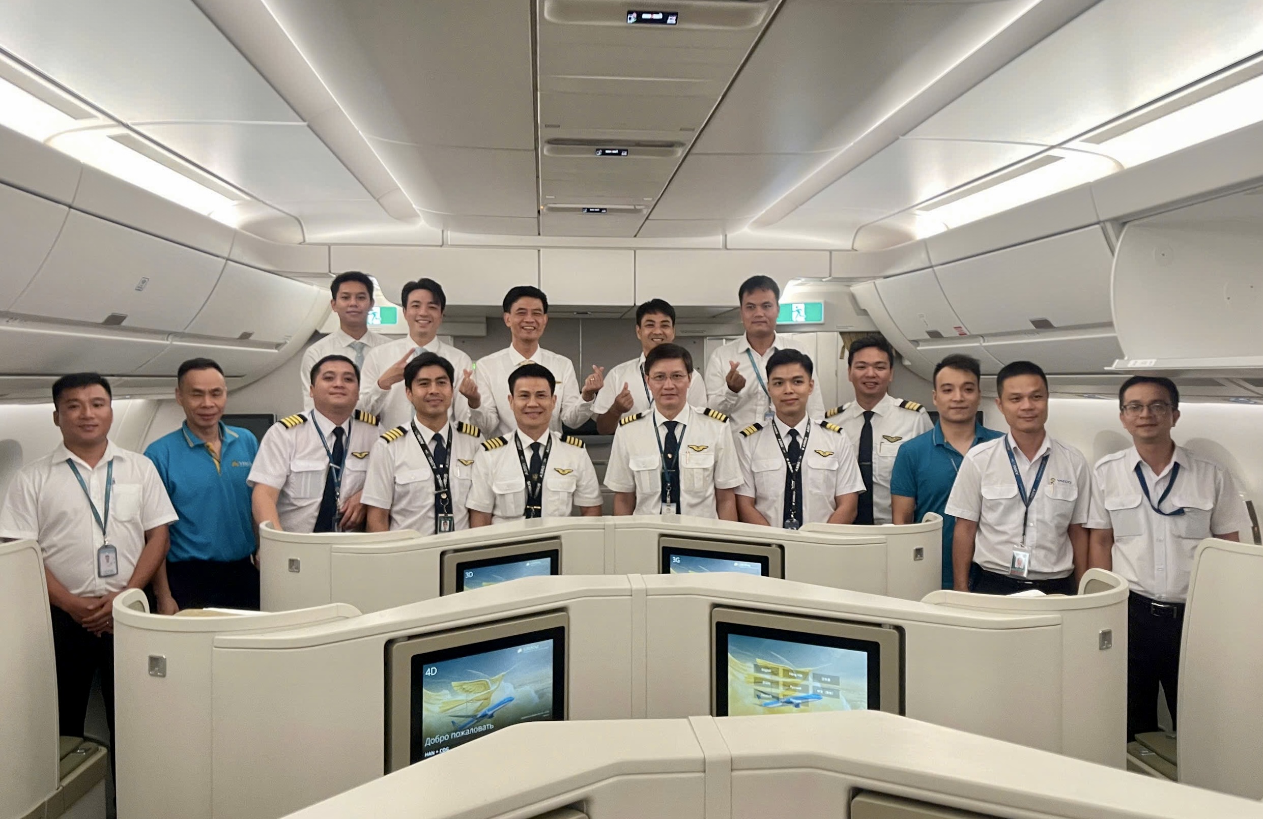 Chuyến bay đặc biệt thứ hai chở 46,8 tấn hàng hỗ trợ của Việt Nam đã cất cánh tới Venezuela - Ảnh 6.