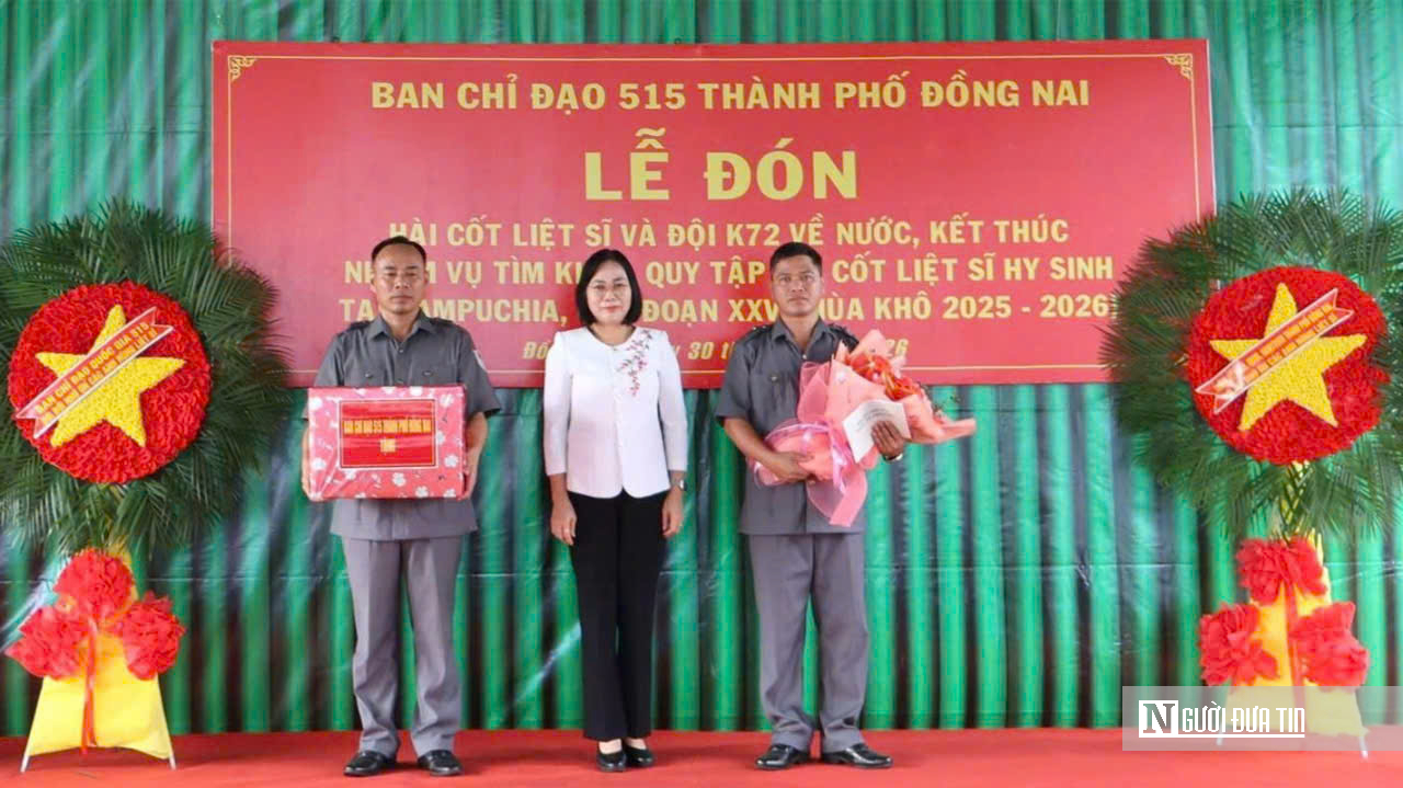 Lễ đ&oacute;n 62 h&agrave;i cốt liệt sĩ trở về đất mẹ sau 105 ng&agrave;y t&igrave;m kiếm tr&ecirc;n đất Campuchia - Ảnh 12.