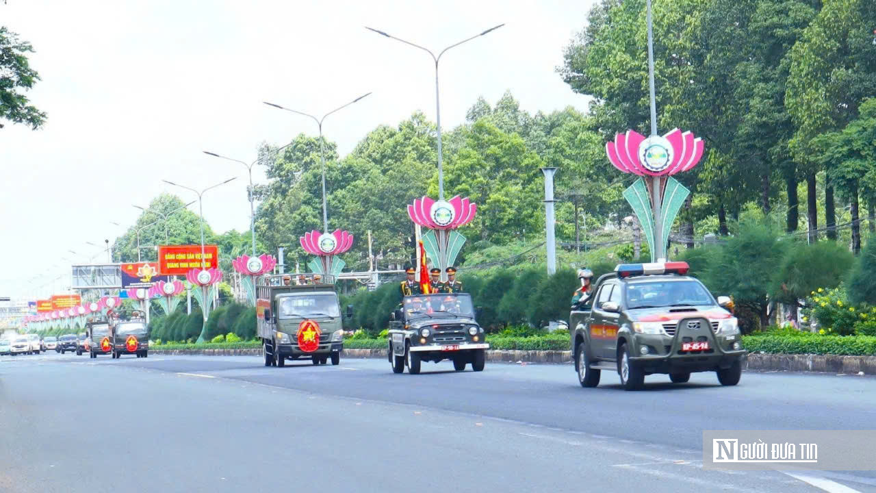 Lễ đ&oacute;n 62 h&agrave;i cốt liệt sĩ trở về đất mẹ sau 105 ng&agrave;y t&igrave;m kiếm tr&ecirc;n đất Campuchia - Ảnh 20.