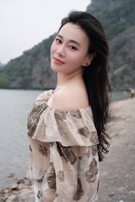 Diễn vi&ecirc;n Phương Oanh hạnh ph&uacute;c khi t&igrave;m lại "t&igrave;nh y&ecirc;u" - Ảnh 3.
