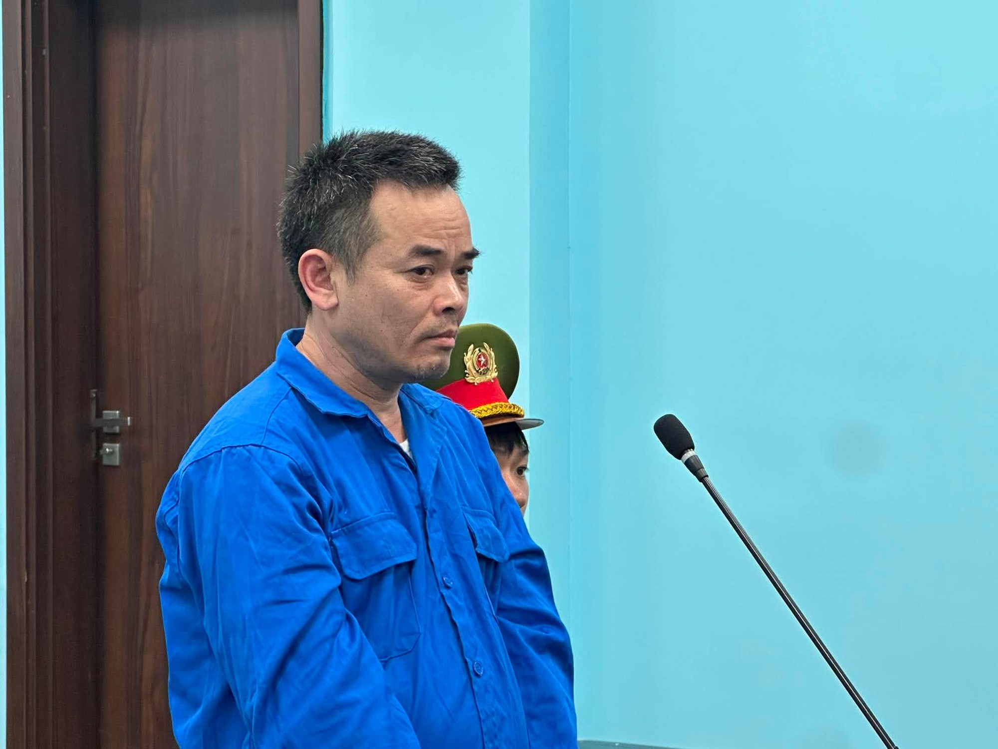 Vụ tài xế xe bồn nhẫn tâm cán chết nữ sinh lớp 10 vì sợ bồi thường: Tòa tuyên 20 năm tù- Ảnh 1.