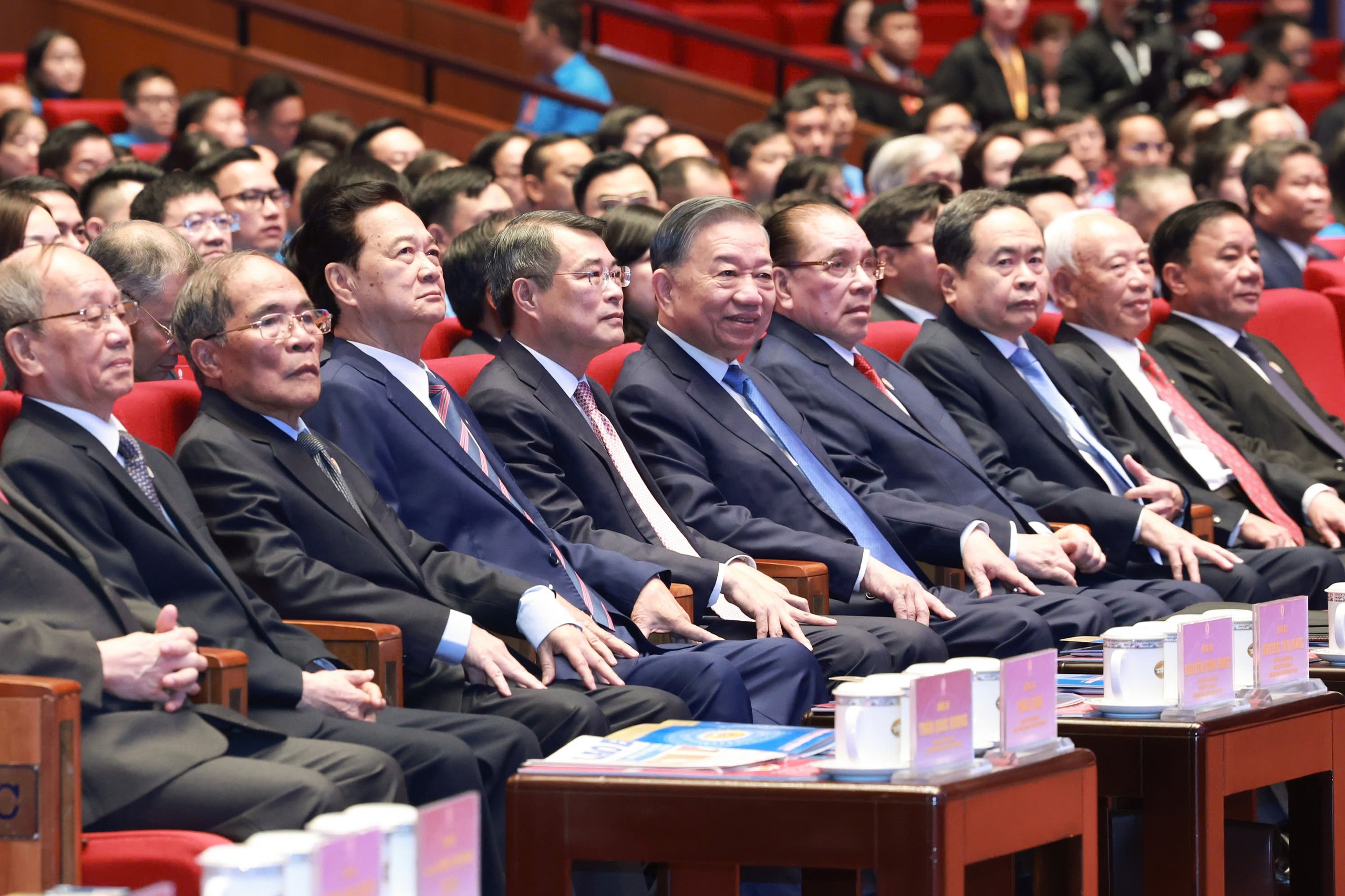 Đại hội XIV Công đoàn Việt Nam: 27,2 nghìn tỷ đồng chăm lo cho người lao động- Ảnh 1.