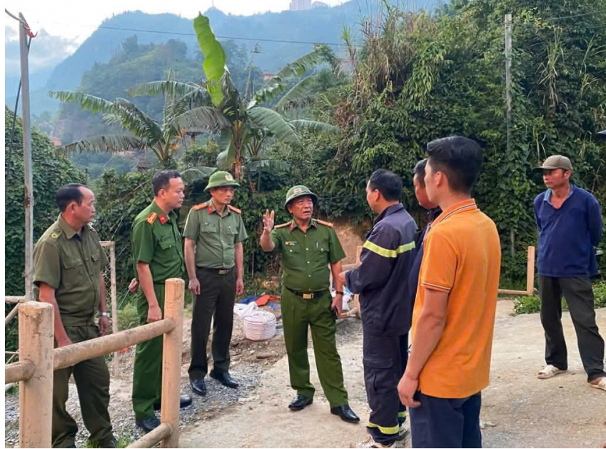Xác định danh tính 2 du khách tử vong ở suối Cát Cát, xuất hiện nhiều tình tiết bất thường - Ảnh 3.