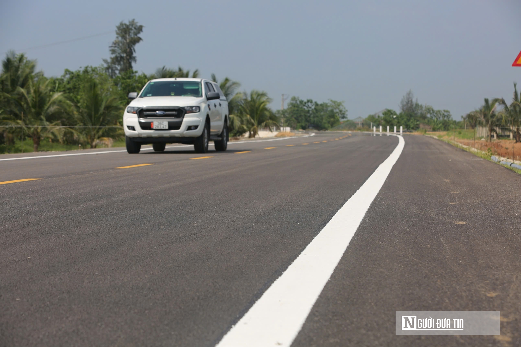 Diện mạo tuyến đường ven biển Thanh H&oacute;a hơn 2.200 tỷ đồng dần th&agrave;nh h&igrave;nh- Ảnh 4.