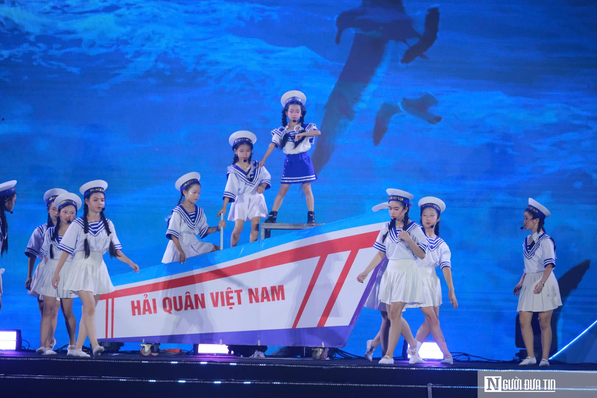 Đặc sắc chương trình nghệ thuật lan tỏa thông điệp bảo vệ môi trường biển và phát triển bền vững- Ảnh 7.