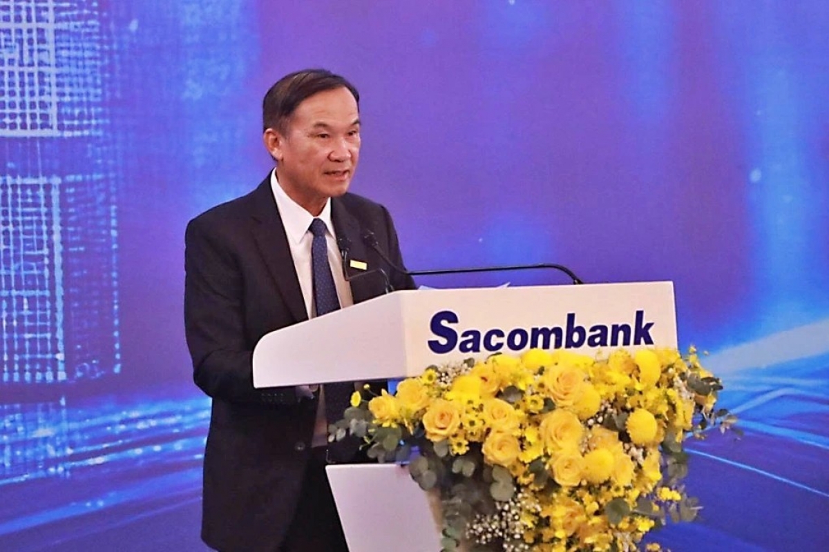 Ông Dương Công Minh ký nghị quyết bổ nhiệm 2 con ông Nguyễn Đức Thuỵ vào Văn phòng quản trị Sacombank- Ảnh 1.