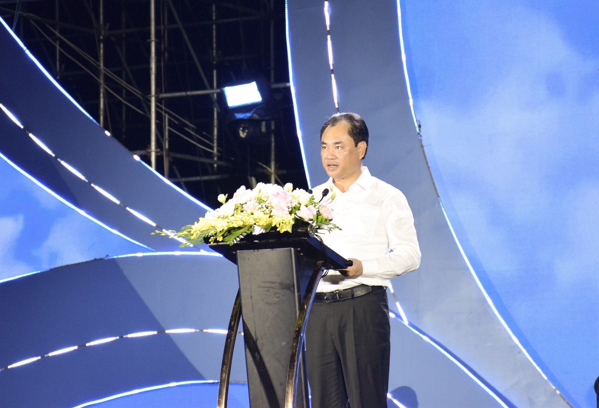 Đặc sắc chương trình nghệ thuật lan tỏa thông điệp bảo vệ môi trường biển và phát triển bền vững- Ảnh 3.
