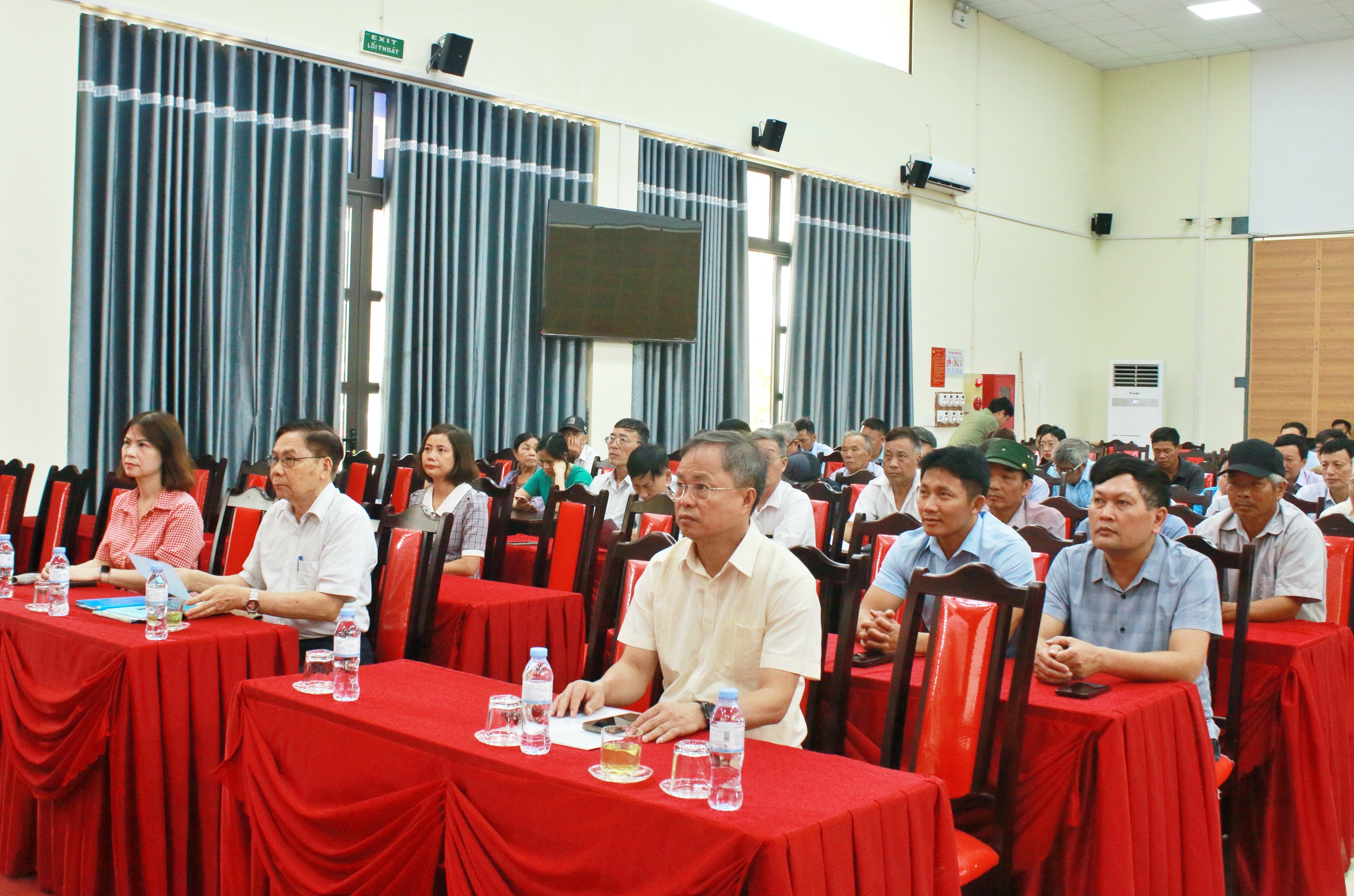 Hà Nội: Xây nhà mà gây hỏng công trình lân cận bị phạt gấp đôi quy định chung - Ảnh 3.