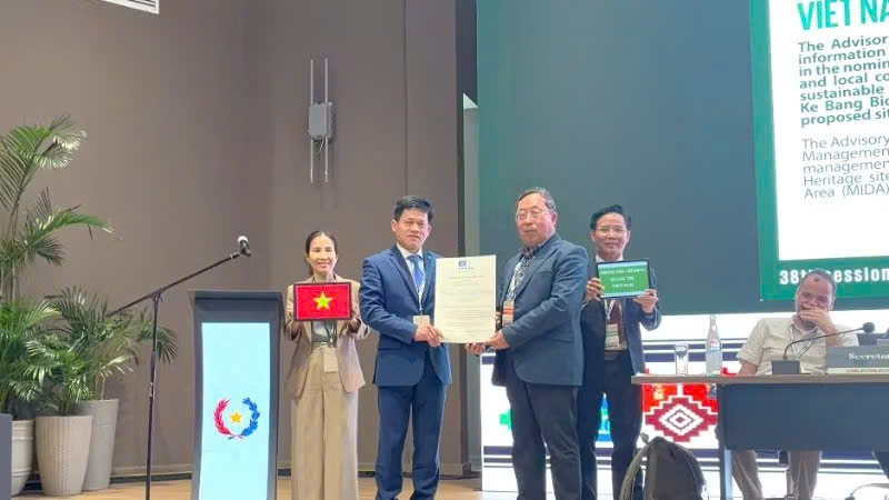 Phong Nha - Kẻ Bàng được UNESCO công nhận Khu Dự trữ sinh quyển thế giới- Ảnh 1.