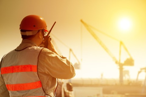 Người đàn ông 37 tuổi tử vong vì say nắng, bác sĩ cảnh báo "chớ uống loại nước này" - Ảnh 2.