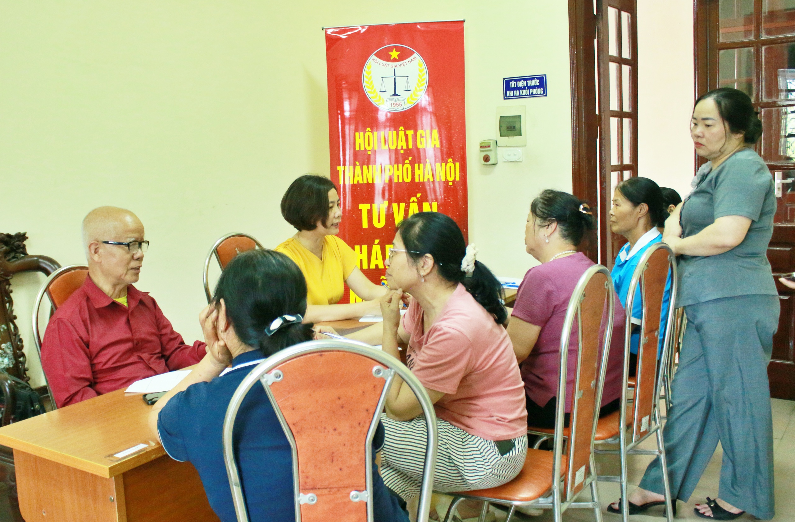 Miễn tiền thuê đất, giảm thuế sâu để thu hút doanh nghiệp vào Hà Nội - Ảnh 5.